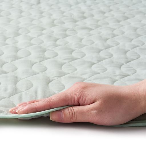 中わた入りのキルトで寝心地もアップ。