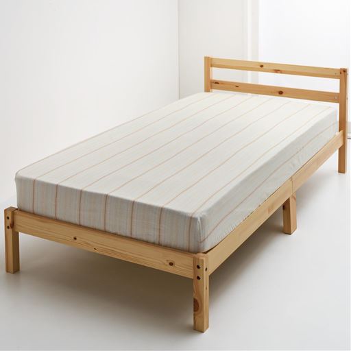 ベージュ(ボックスシーツ)<br>マットレスのサイドまでしっかりカバー。