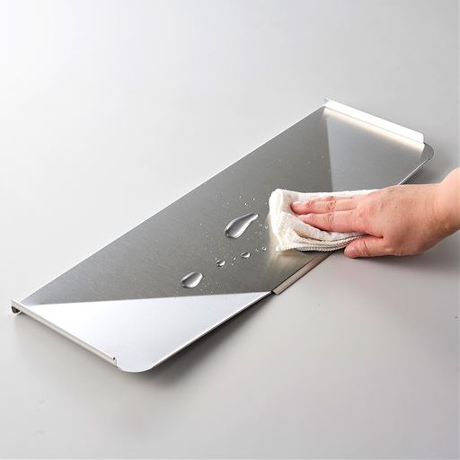 ステンレス製でお手入れ楽々!錆びに強く、清潔に保てます。