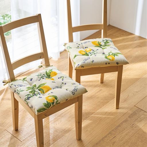 D (レモン)<br>イタリアの洗練デザインと座り心地に満足!