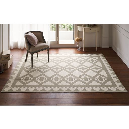 グレー系<br>横240×縦176cm