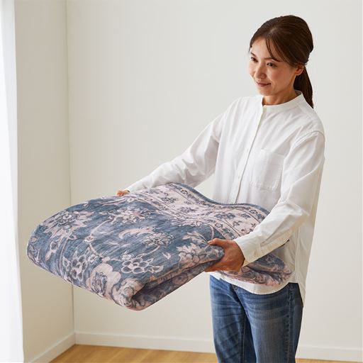 女性一人でも持ち運びラクラク。