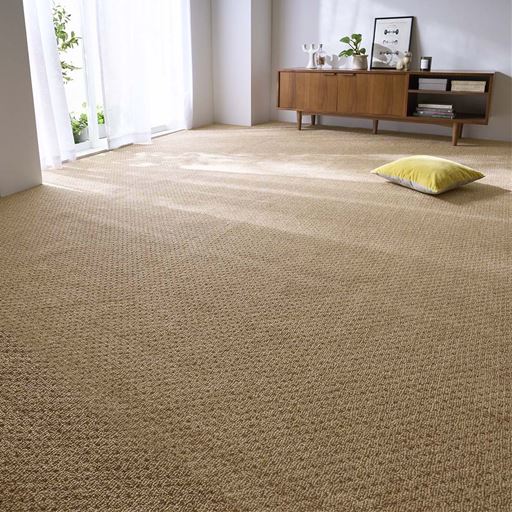 ベージュ<br>空間になじむシンプルなデザインとカラーを揃えました。