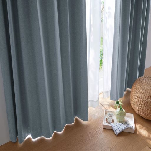 ネイビー<br>お手頃プライス! 遮熱1級遮光カーテンと遮熱UVミラーレースカーテンのセットです。