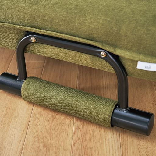 手すり部分がパイプ脚になります。