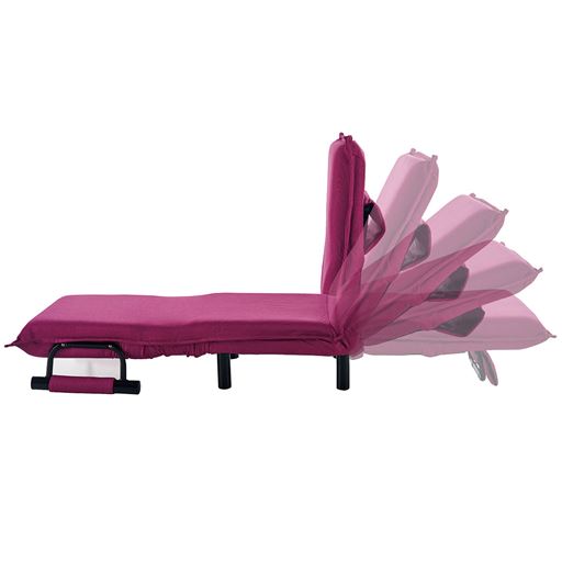 背部は42段階のリクライニング仕様。