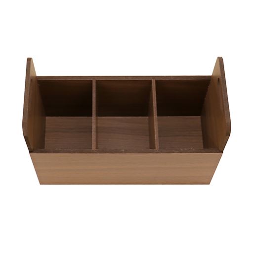 下段のトレーは取り外し可能なので好きな場所に持ち運べて便利です。