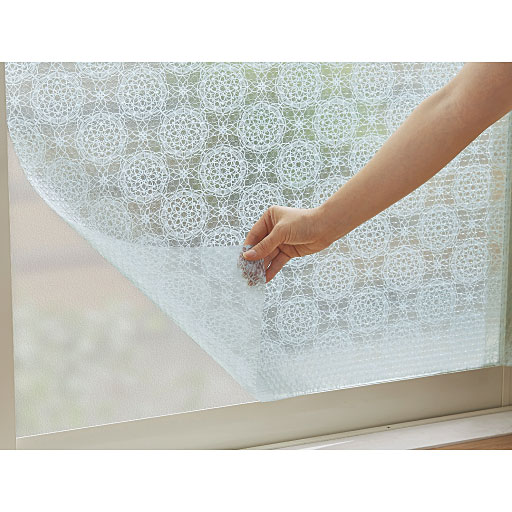 C(ブルーレース)<br>透け感がオシャレな淡いブルーのレース柄