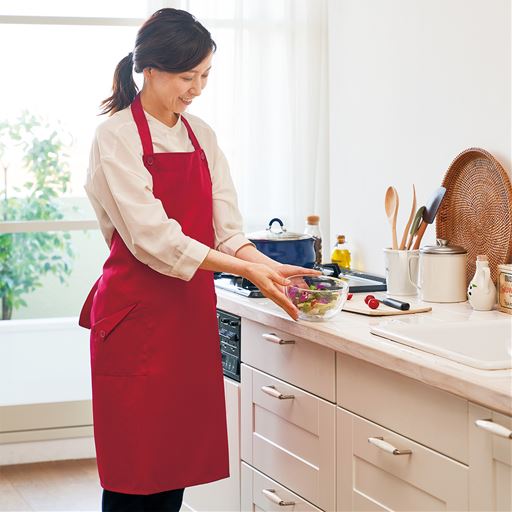 ワイン ホルターネック E(M～L)<br>日常使いに大活躍! 乾きやすくてシワになりにくいエプロンシリーズです。