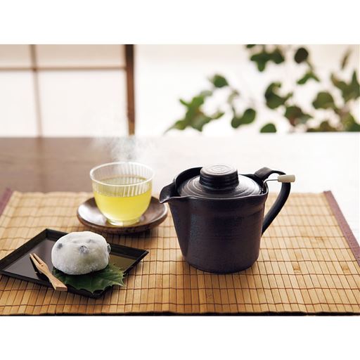 ブラック系<br>洗いやすい、淹れやすい、そして美味しい! こだわりの楽急須です。