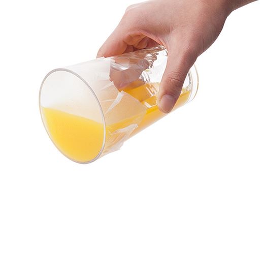 様々な素材に対応。ガラスにも密着!