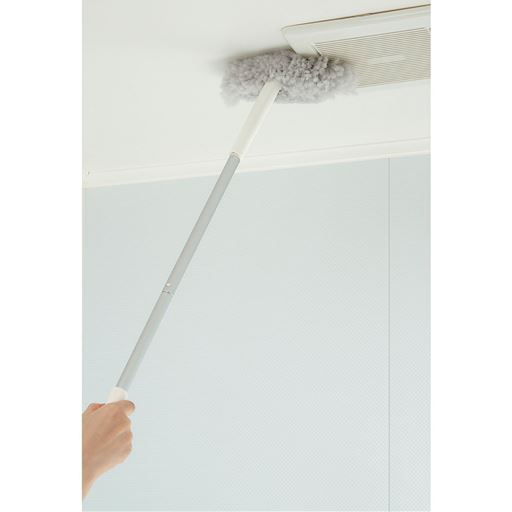 浴室の気になる汚れにこれ一本!なが～いバスクリーナー