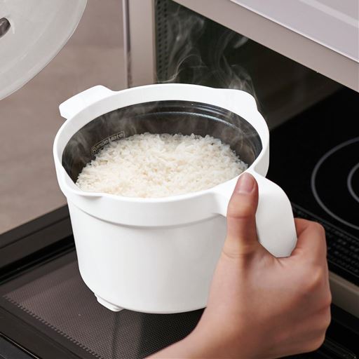 羽釜で炊いたようなご飯も炊ける高い蓄熱性能!