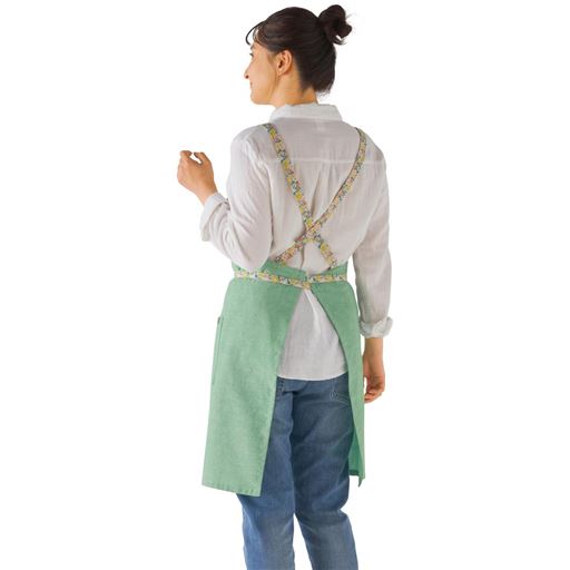 E(グリーン/小花)<br>バックスタイル