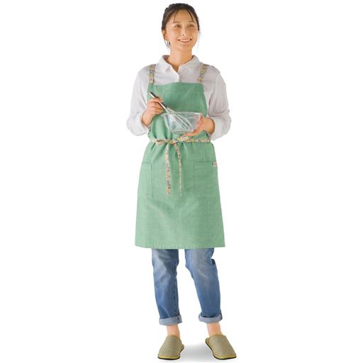 E(グリーン/小花) <br>ふんわり軽やか、カラフルエプロン