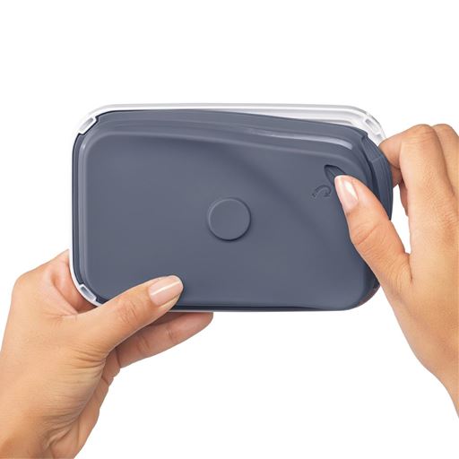 フタとパッキンを外して隅々まで洗える!