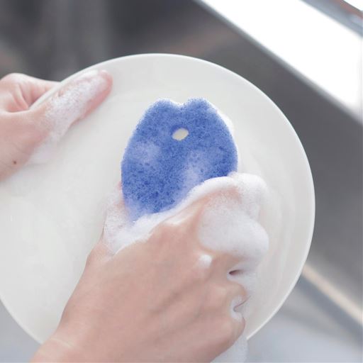 手に馴染み握りやすいおさかなフォルム