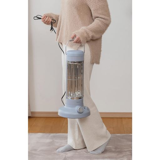 ブルーグレー<br>軽量(約1.5kg)で持ち運びもラクラク。