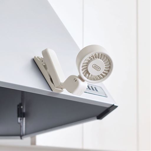 マグネットでつける