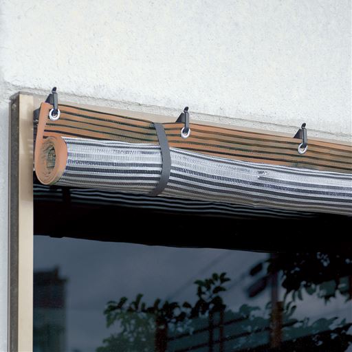 未使用時はバンドで収納できます。