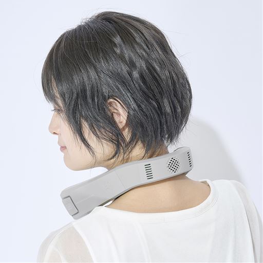 背面<br>シンプルなデザインでおしゃれに使えます。