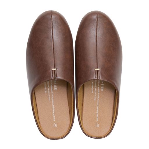 ダークブラウン