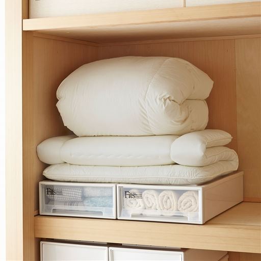 クリアー E (幅44×奥行74×高さ18cm)×2個<br>押し入れ上段で布団台に(耐荷重量内でお使いください)。※このカラーは販売しておりません。