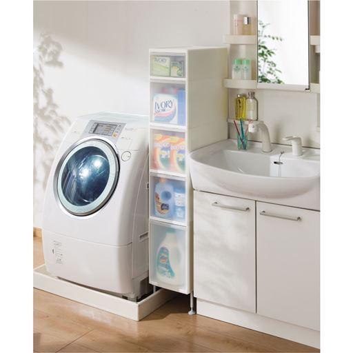 K (幅27×高さ138cm/5段)<br>幅27cmタイプなら粉石けんなど、かさばるランドリー用品も収納できます。
