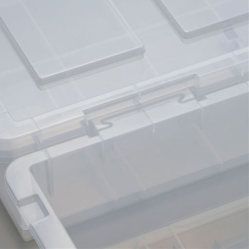 凹凸でボックス同士をしっかり連結できます。