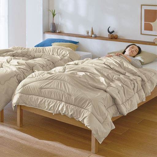 サンドベージュ<br>2人でも使えてリーズナブル!