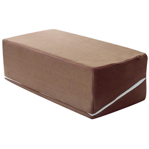 2つ折り式だから収納もコンパクト!