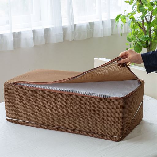 カバーは取り外して洗えます。