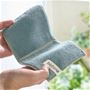 折ってかさばりにくいハーフサイズが魅力的! 今治産タオルハンカチです。