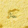 イエロー(ミモザ)<br>丁寧に施された愛らしい花刺繍。