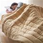 ベージュ<br>春から秋は肌掛け布団として1枚で気持ちよく使えます。