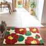 レッド(椿) 横85×縦55cm<br>明るく大きな花柄でお客様をお出迎え! フラワー玄関マットです。