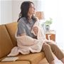 アイボリホワイト<br>ハーフサイズはひざ掛けやリビング使いに便利。