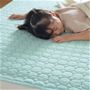 グレイッシュブルー<br>汗をスーッと吸ってサラサラ! 気持ちいい～。