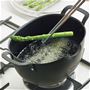 長さのあるアスパラ、ボリュームのあるカツやフライも調理OK