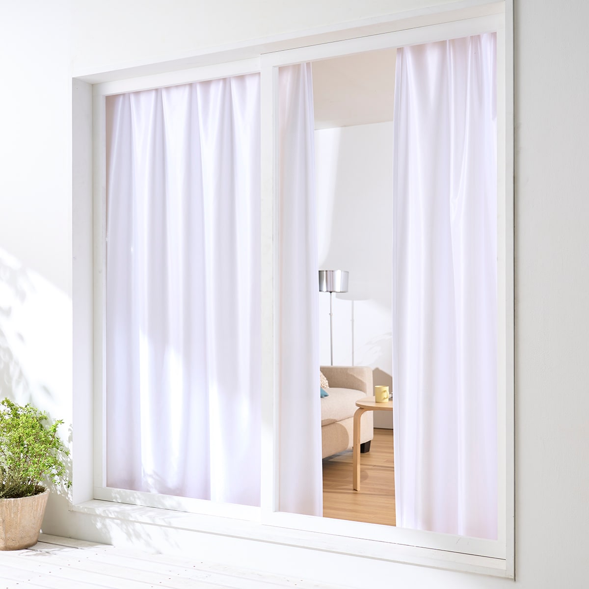 7つの機能で1年中快適レースカーテン(防炎・抗菌・防カビ・UVカット