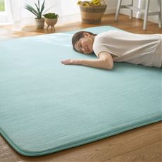 もっちり冷感 低反発ラグ