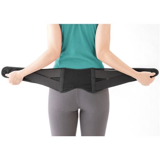 菊池先生の腰部骨盤ベルト