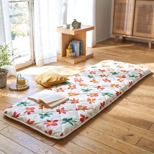 ごろ寝長座布団