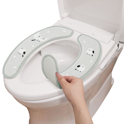 裏面は吸着タイプでズレにくい!