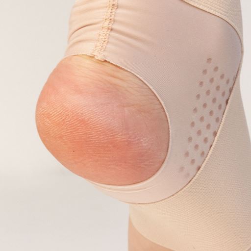 オープンホールでズレにくい。