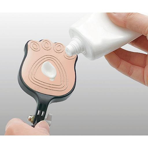 クリーム塗り 塗り伸ばしやすい肉球型パッド