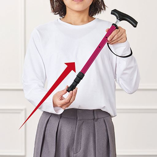 驚くほど伸縮が簡単! 縮める時