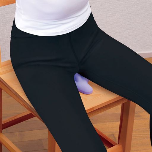 座りながら骨盤底筋を鍛える!