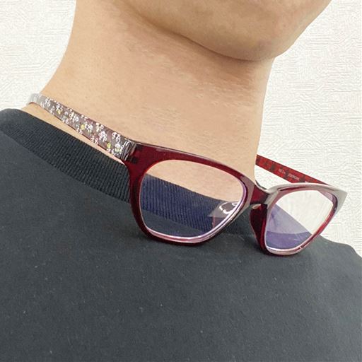 首に掛けられるから使いたいときにサッとかけられる!<br>A(リトルミイ)