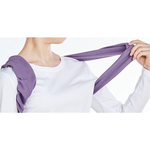 伸縮性のあるベルトで締めつけすぎない